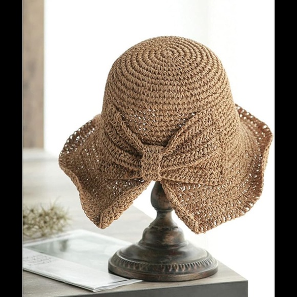 Women’s Foldable Straw Sun Hats With Bow - Picture 5 of 10